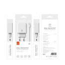 Conjunto de viagem carregador + luz CH/6720